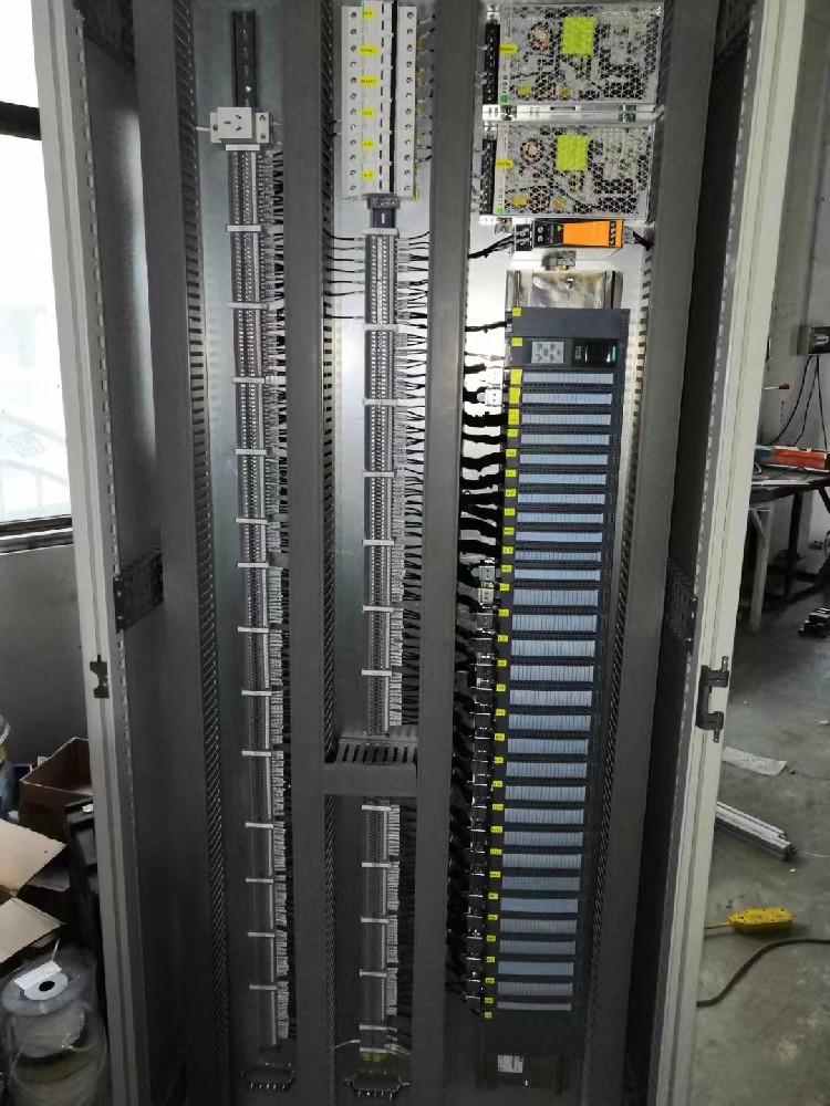 PLC控制柜